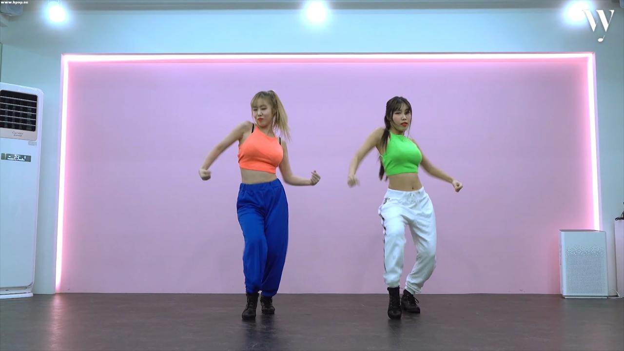 살 빠지는 춤 j-hope ‘Chicken Noodle Soup (feat. Becky G)’ Dance Cover Waveya웨이브야 – #0593插图