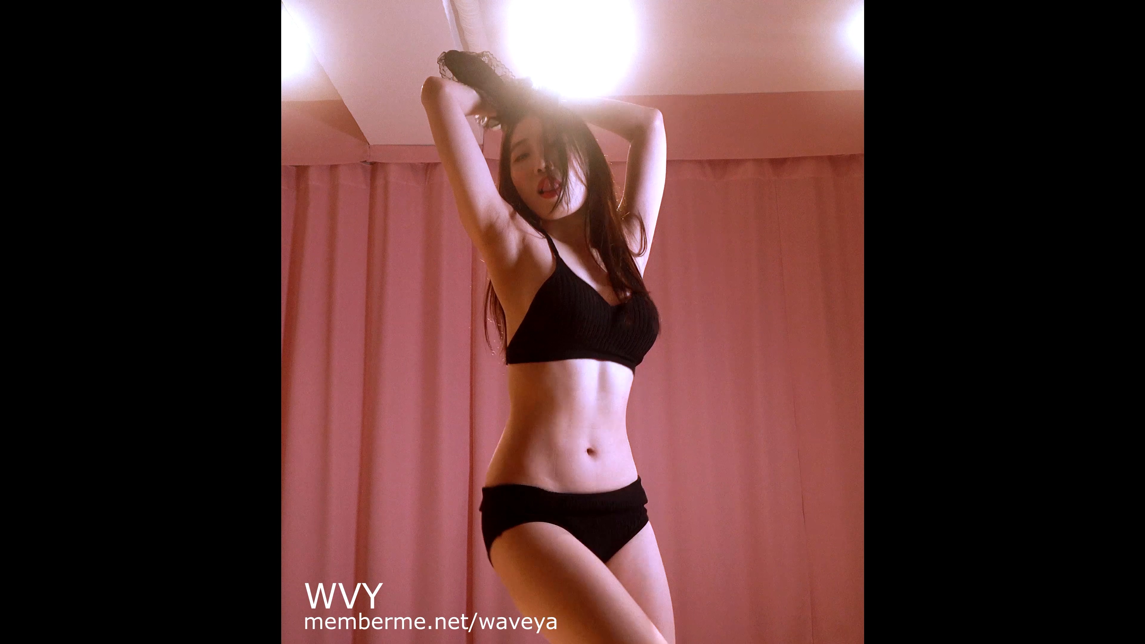 Freak MiU Bunny Bikini Dance 💘💟 미유 블랙 비키니 댄스 Waveya memberme会员(4k+1080p)[356M+98.7M] – #0137插图