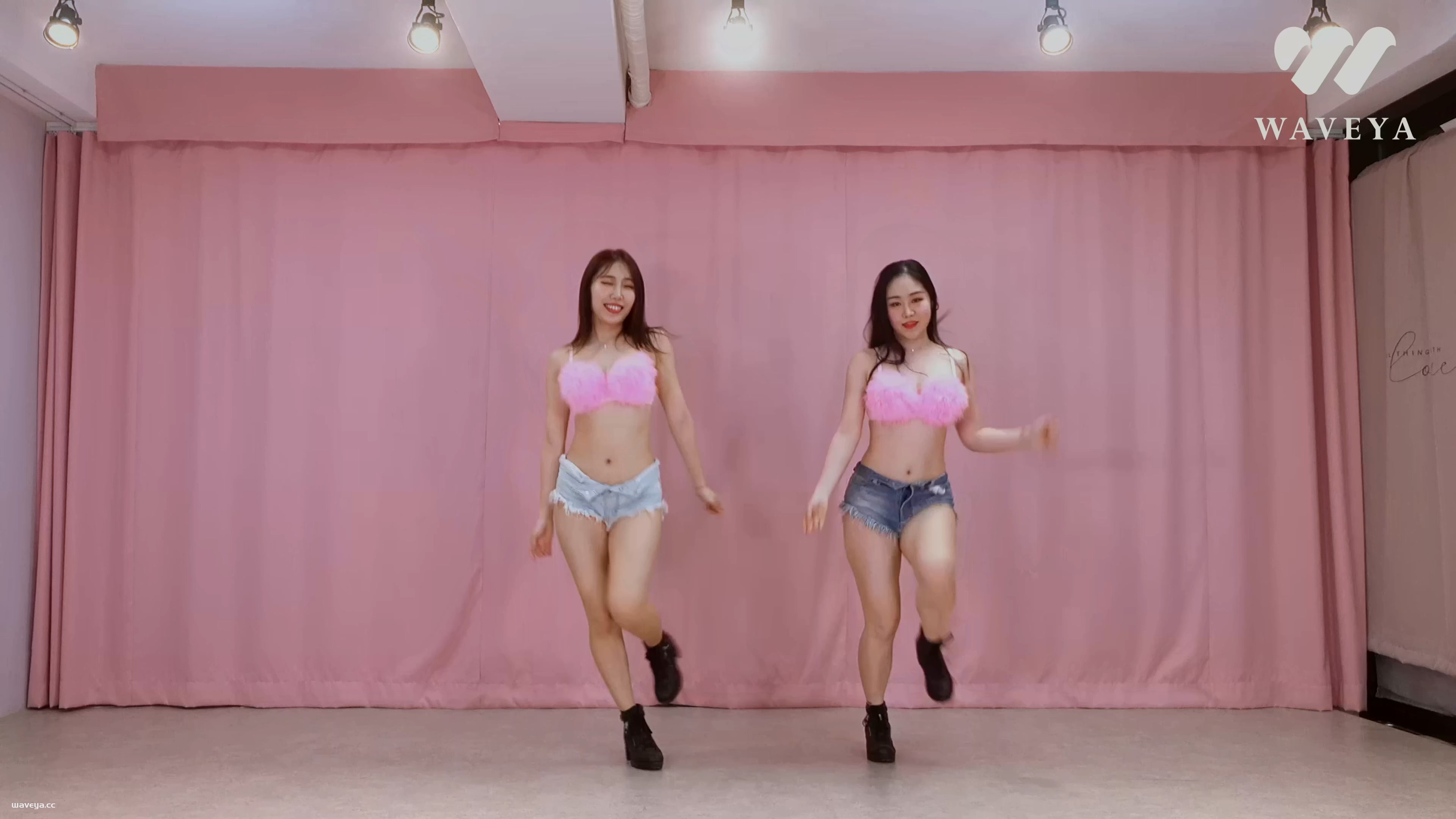 PSY – ‘That That 싸이 댓댓 (prod. & feat. SUGA of BTS)’ Dance Cover Waveya 웨이브야  – #0730插图1