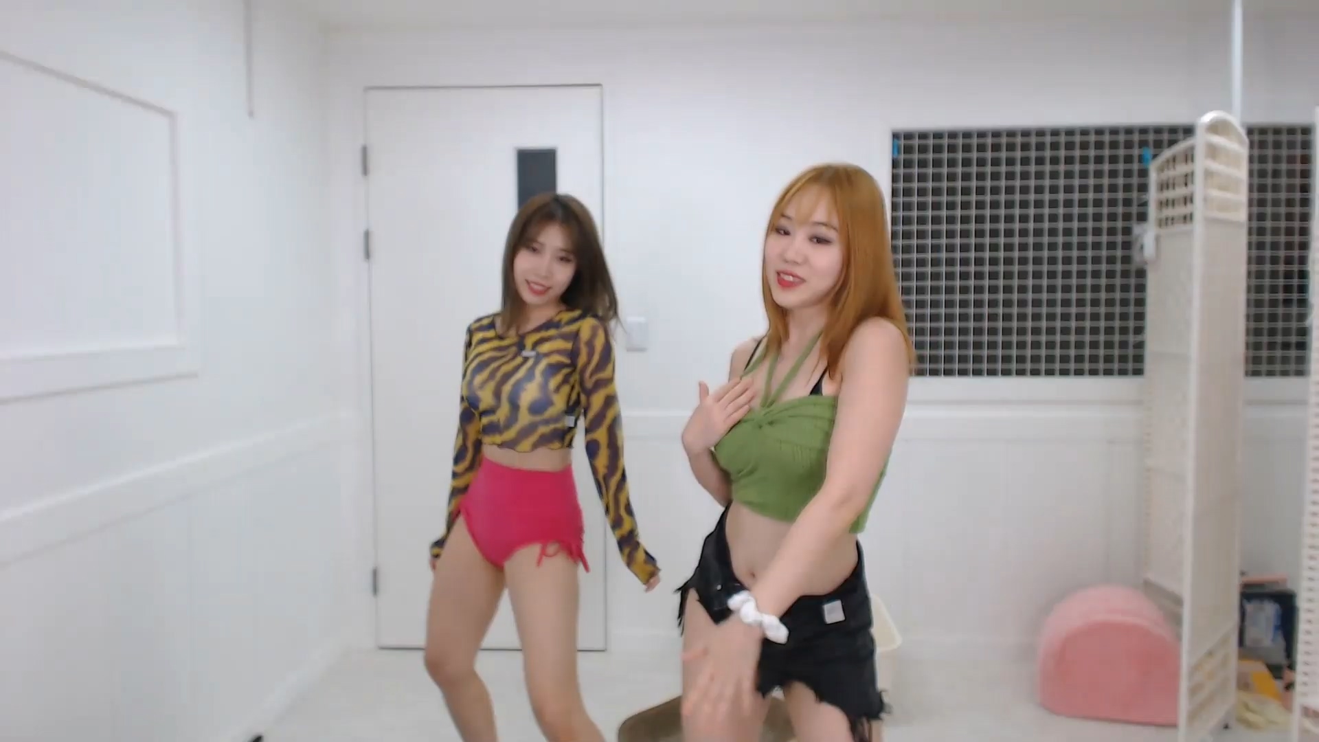 9월 첫 라이브 Septemeber 1st Live?? 2023/09/09 Waveya Livestream直播 – #0101插图