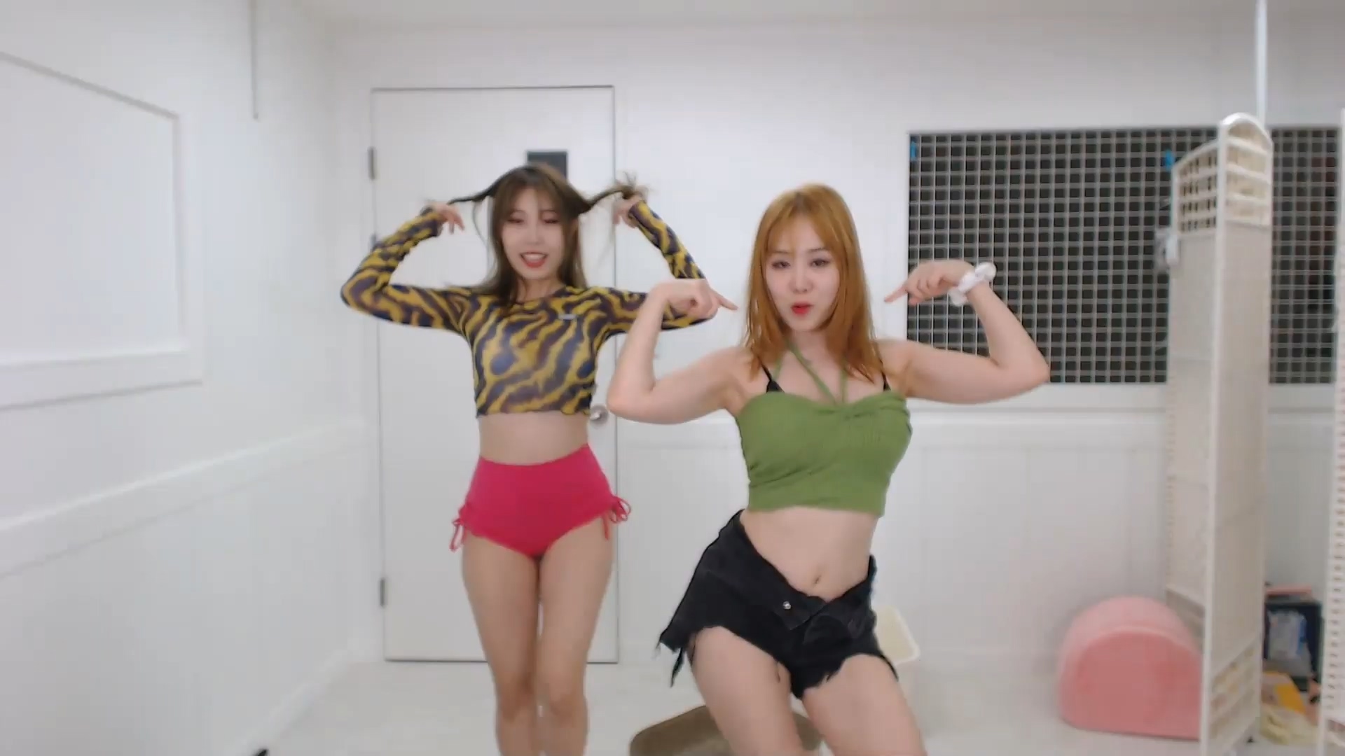 9월 첫 라이브 Septemeber 1st Live?? 2023/09/09 Waveya Livestream直播 – #0101插图1